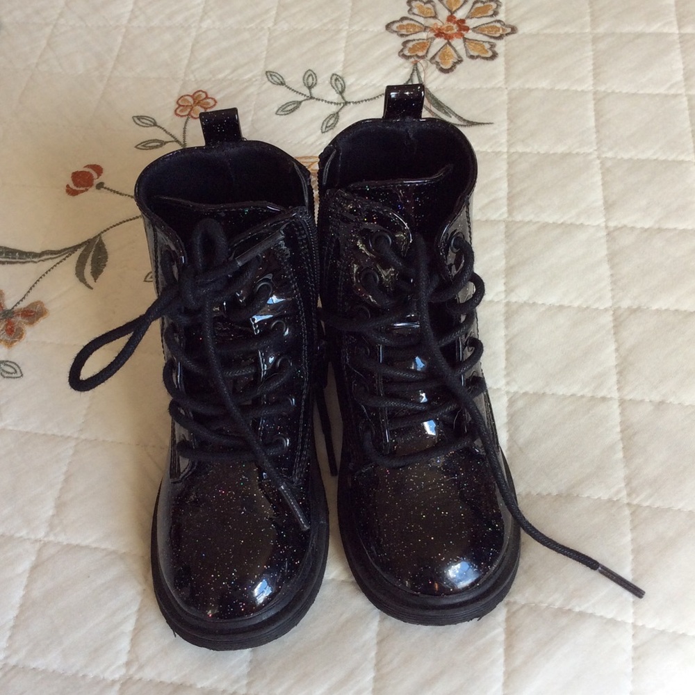 Madden Girl boots
